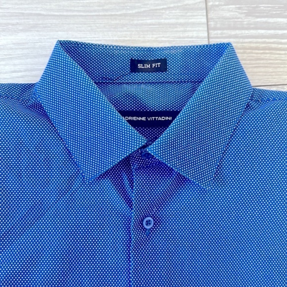 Adrienne Vittadini Slim Fit Shirt 🟦⚪️